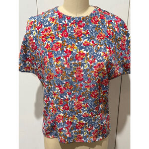 Diversity Floral Print blouse Size 8P Blue Red short sleeve lightweight